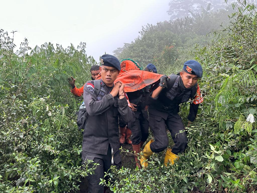 Update Erupsi Gunung Marapi: 23 Ditemukan, 22 Korban Teridentifikasi dan Diserahkan kepada Keluarga